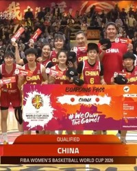 立功了！末节砍9分带队击败捷克，苏群：最后时刻保驾护航太重要